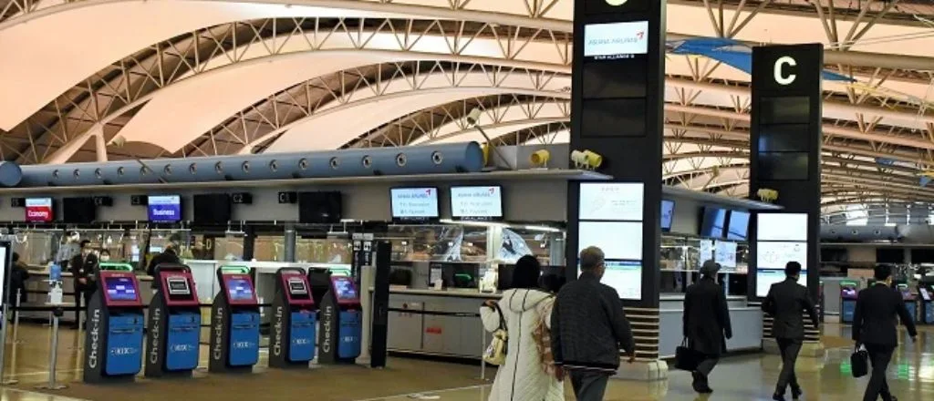 Avelo Airlines Charleston International Airport Terminal (CHS)