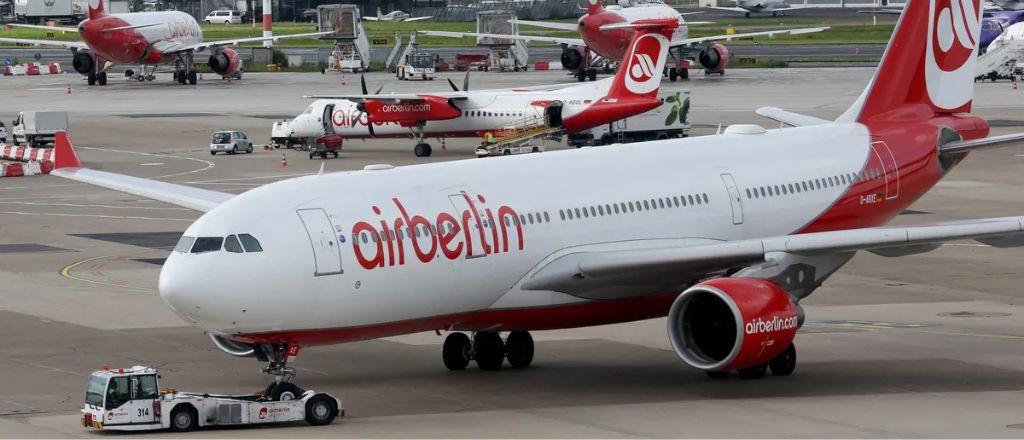 Air Berlin Stuttgart Airport Terminal